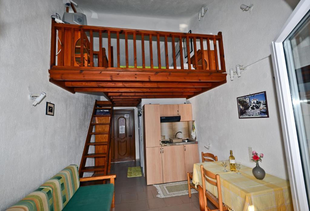 Pegasus Apartments Stafylos Exteriör bild